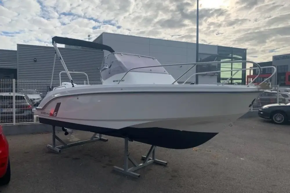 Beneteau Flyer 6 SUNdeck