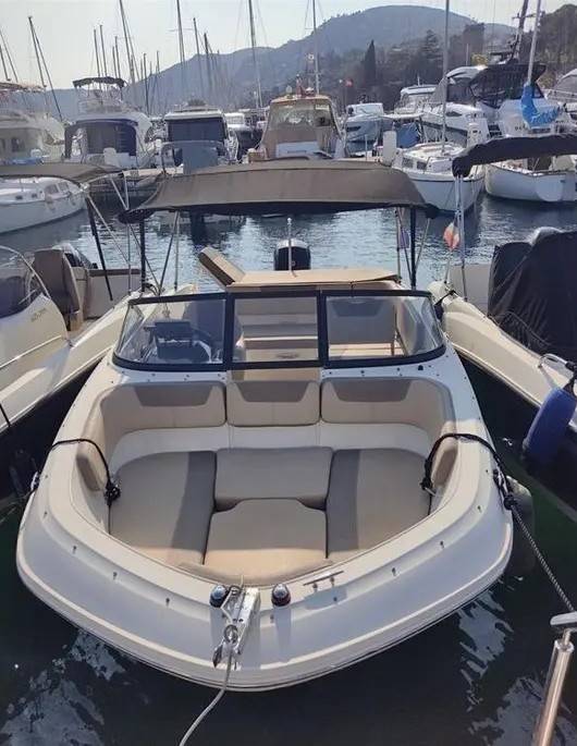 2017-bayliner-vr5-bowrider-ob-power