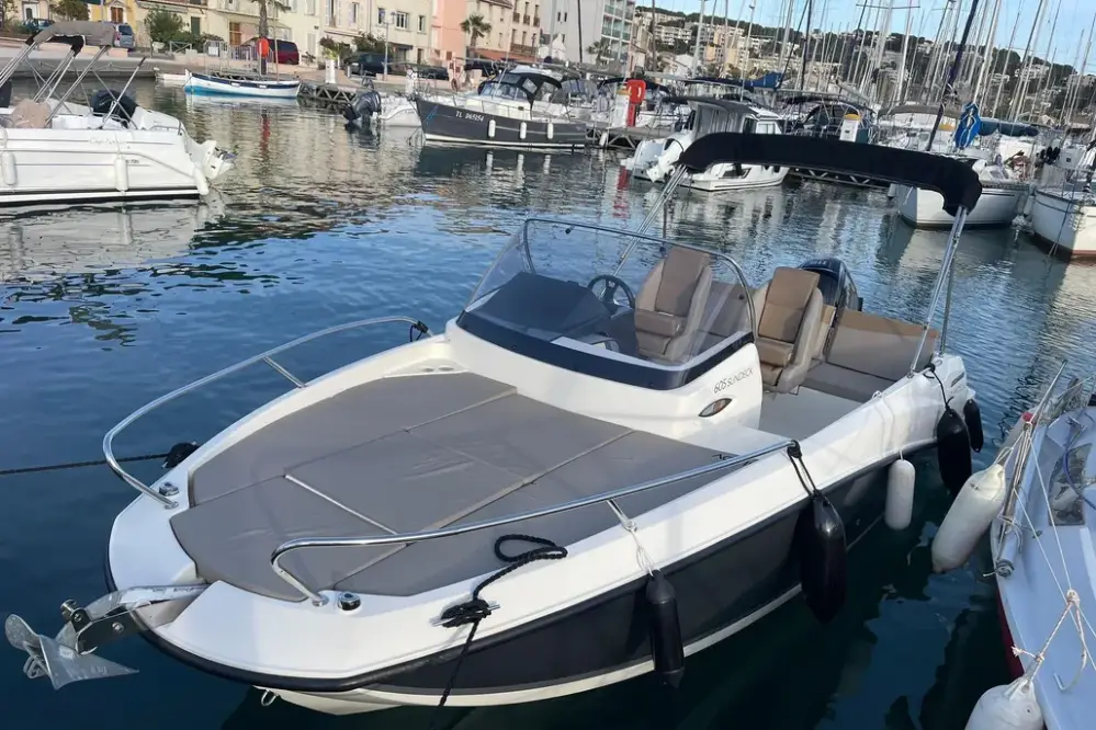 2020-quicksilver-activ-605-sundeck
