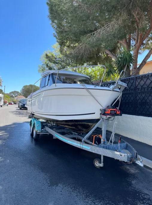 2016-jeanneau-merry-fisher-695