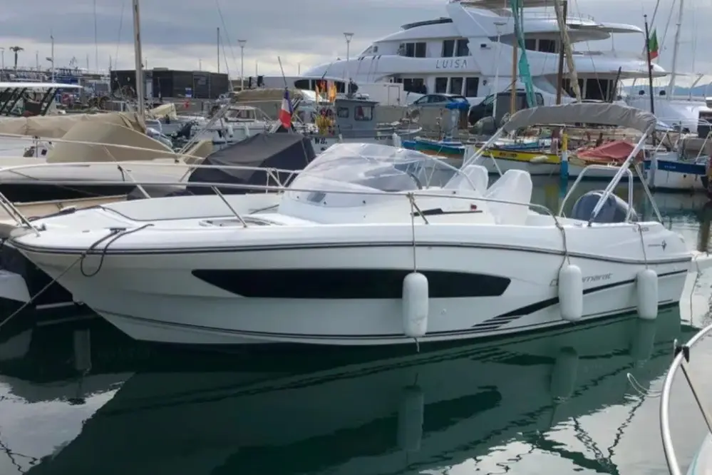 2017-janneau-cap-camara-75